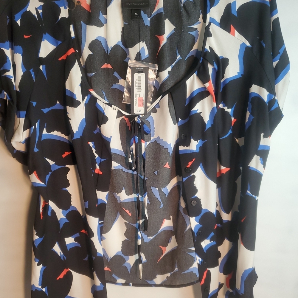 Worthington Black and Blue Floral Blouse